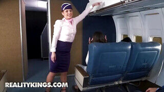 Reality Kings - Nikki Knightly a nimfomán stewardess