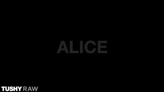 TUSHYRAW - Alice Pink popója megdugva