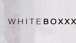 WHITEBOXXX - Clea Gaultier a csábos francia leányzó