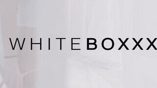 WhiteBoxxx - Stella Flex gyengéd kamatyolása