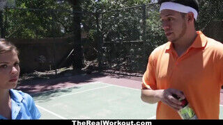 TheRealWorkout - Keisha Grey a tenisz edzővel kúr