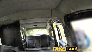 FakeTaxi - Csöcsös világos szőke tinédzser a taxiban kúr