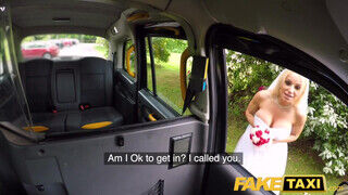 Fake Taxi - Tara Spades a lotyó menyasszony