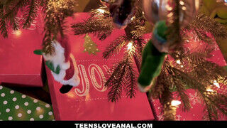 TeensLoveanal - Jillian Janson karácsonyi ajándéka