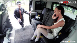 FuckedInTraffic - Alicia Wild bazinagy didkós cseh bébi