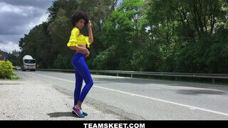 TeamSkeet - Janeth a borostás pinás latin