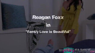 Reagan Foxx a kufircolni akaró mostoha anya