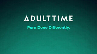 ADULT TIME - Lily Lane és a kurvája édeshármasban