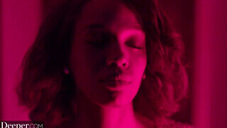 Deeper - Lacey London fehér kukacot akart
