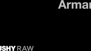 TUSHYRAW - Armani a bombázó csajszi