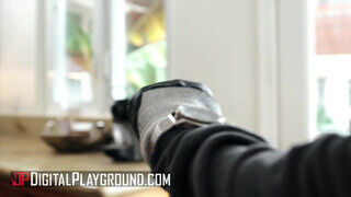 Digital Playground - Alina Lopez kinyalva és megszexelve
