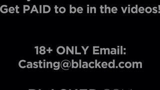 BLACKED - Slimthick Vic a orbitális tőgyes világos szőke milf