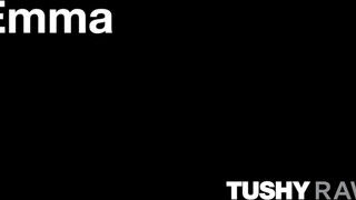 TUSHYRAW - Emma a vékony világos szőke repedtsarkú