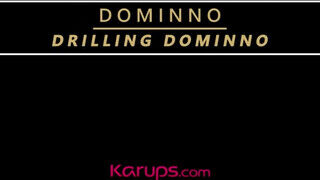 Karups - Dominno a gigantikus keblű milf