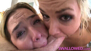 SWALLOWED - Samantha Reigns és Lolly Dames pöcst szopnak