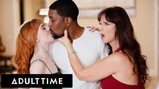 ADULT TIME - Syren De Mer és Madi Collins megosztják a barna hímtagot