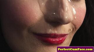 Fullos csipkés szépség méretes adag arcon