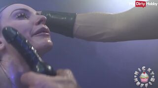 Világos Szőke amatőr tinédzser micky muffin kíméletlen anális dugással