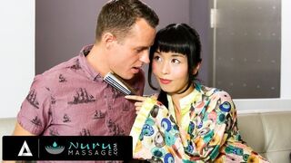 Marica Hase forró masszázsánál megtöri a gigantikus cerkája ügyfelétől