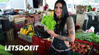 Fekete csajszika melina zapata felvett mély dugásra öreg puncijába - latin milf
