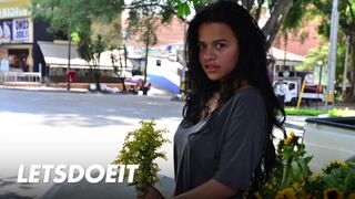 Aranyos fekete milf selena gomez mélyen kefélve latina cuniban